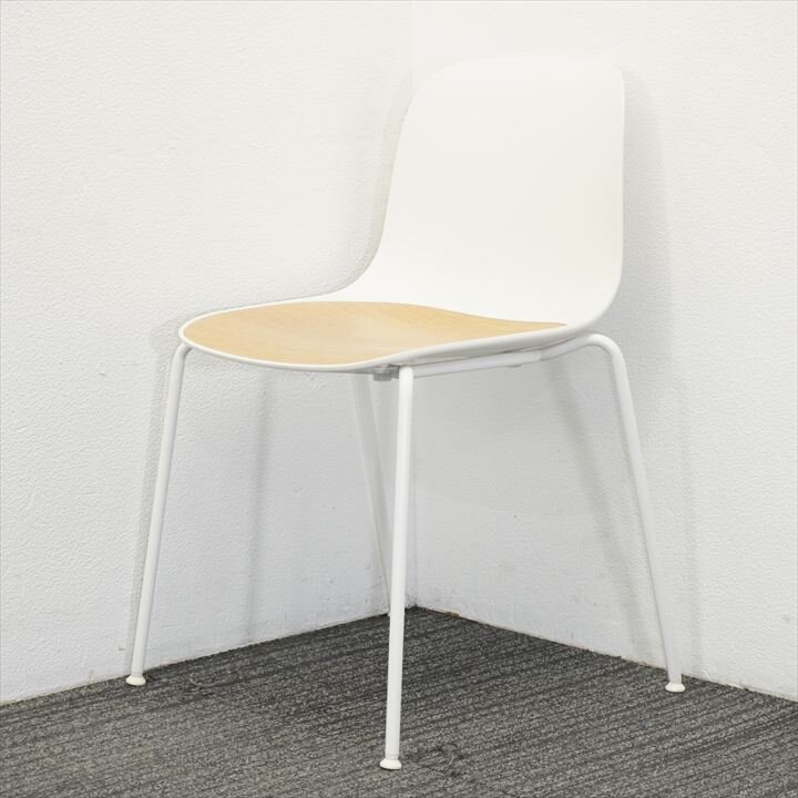 ラパルマ シーラ スタッキングチェア 4レッグベース ブランチドオーク／ホワイト