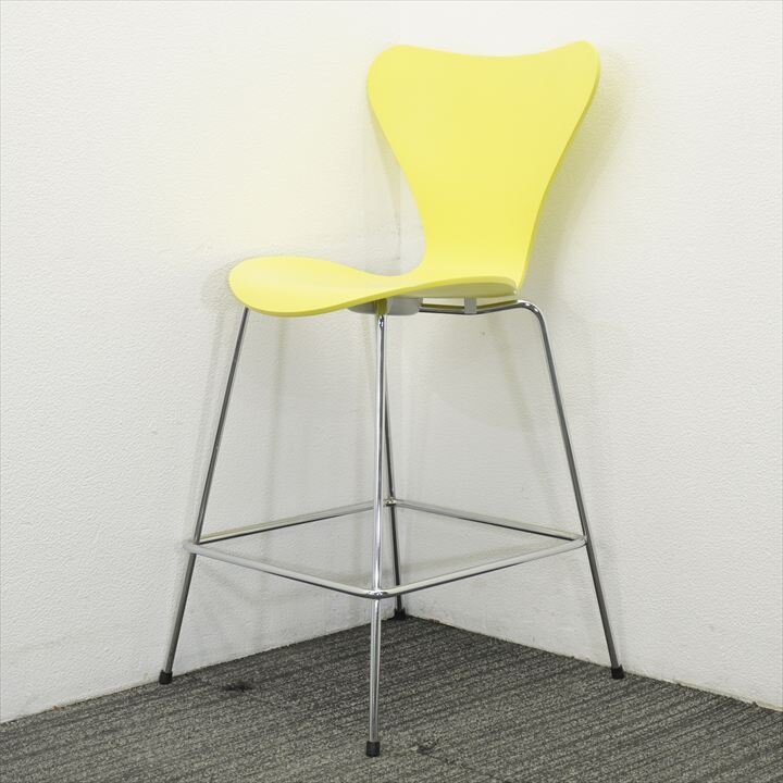 フリッツハンセン セブンチェア イエロー W510 D540 SH640 H1000