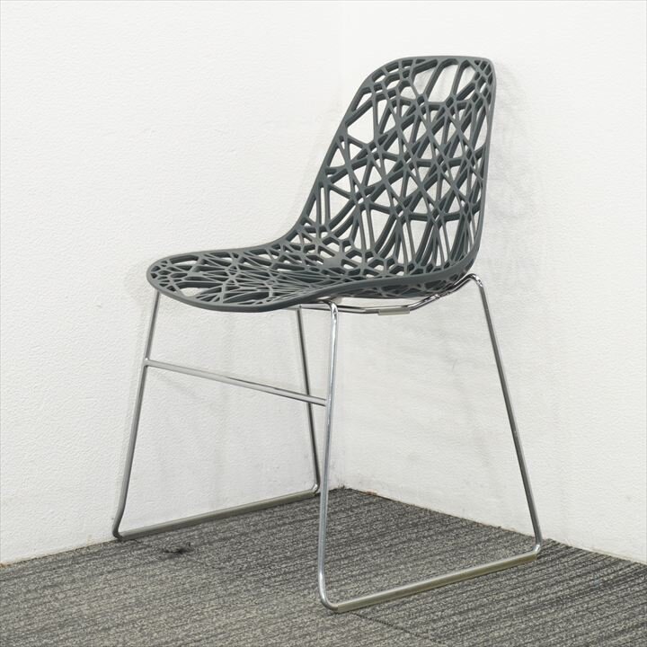 オカムラ NETT(ネット) スタッキングチェア ブラック