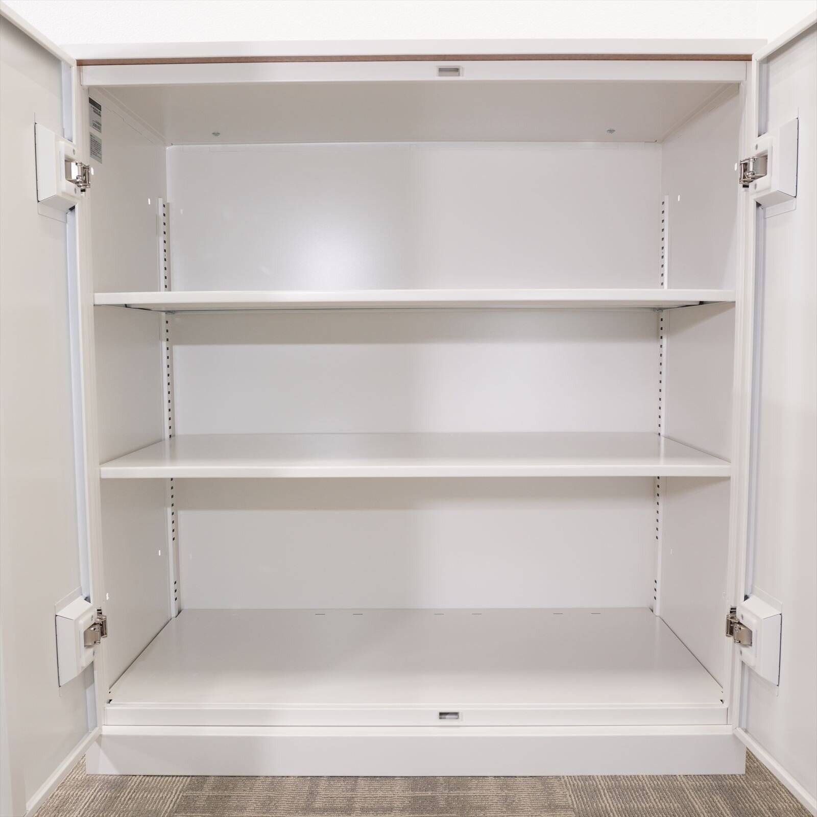 コクヨ エディア ダイヤル式両開き書庫 H1110 ホワイト