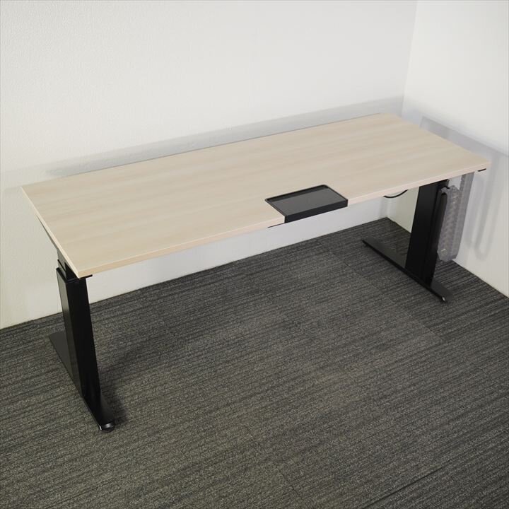 オカムラ プリシード 昇降デスク 木目 W1800(1750) 特価品