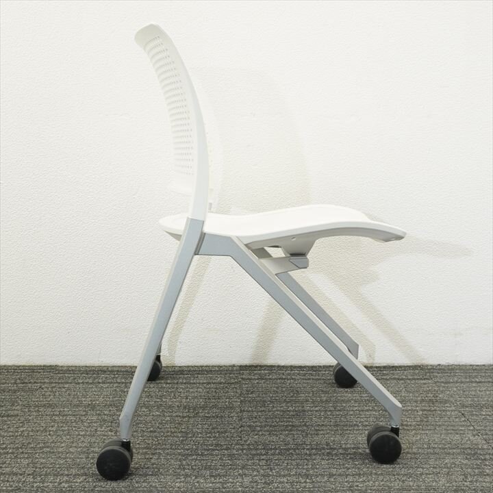 コクヨ スプライン ミーティングチェア ホワイト