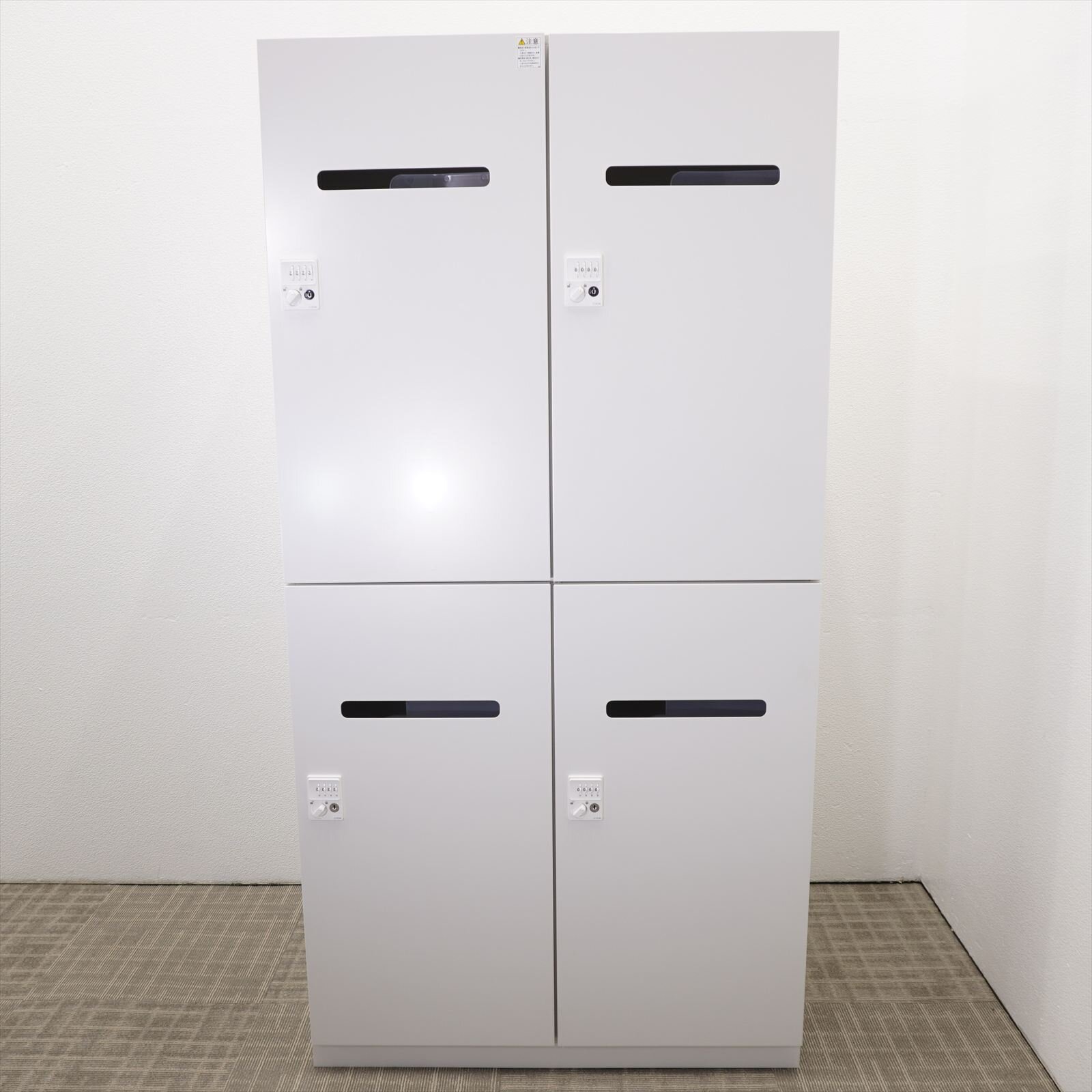 イトーキ M型 ダイヤル式4人用モバイルロッカー W900 D450 H1800