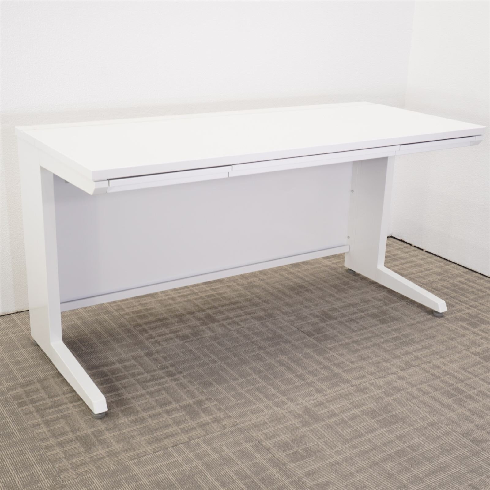 オカムラ アドバンス 146 H720 ホワイト