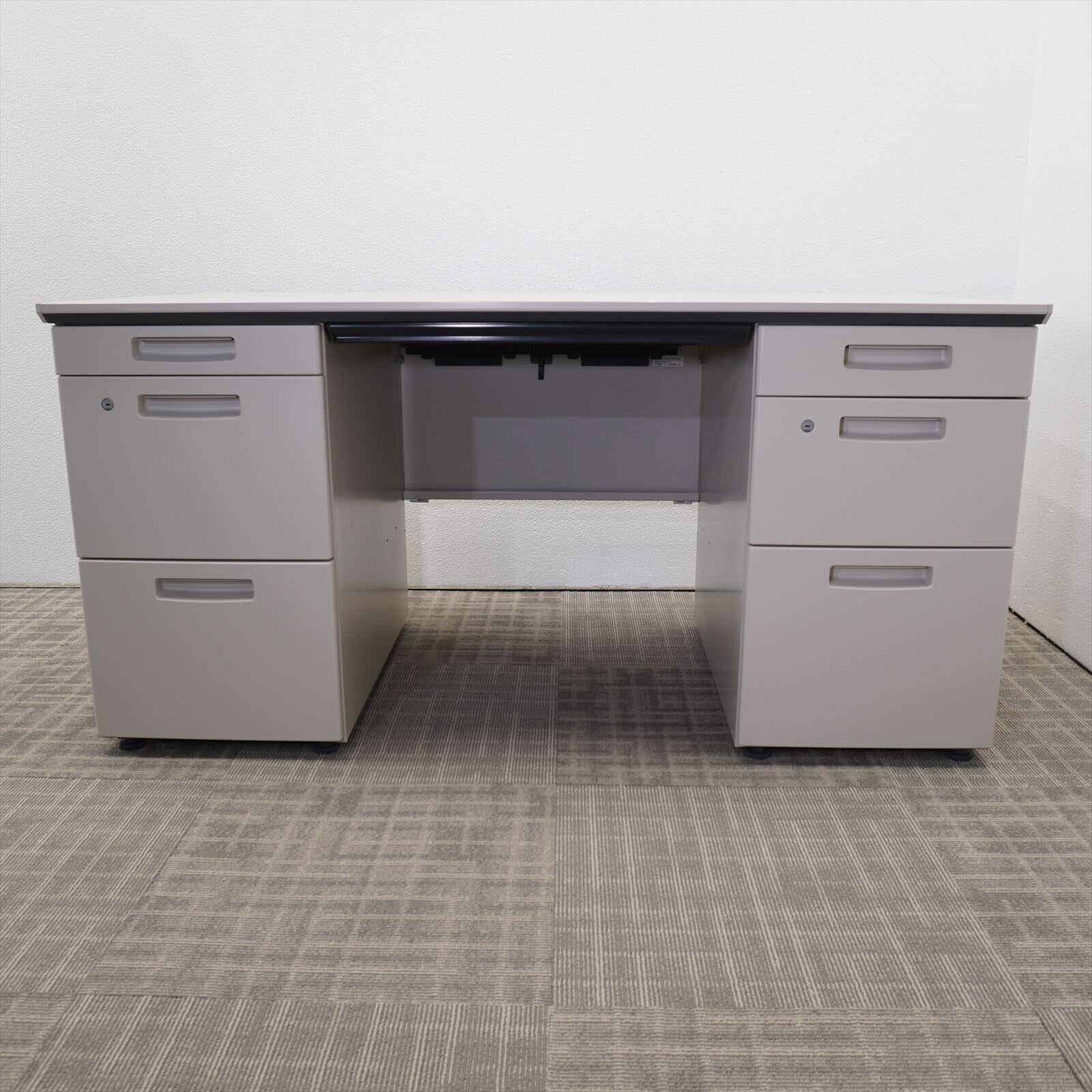 コクヨ ＭＸＶ 両袖机 147 H700  