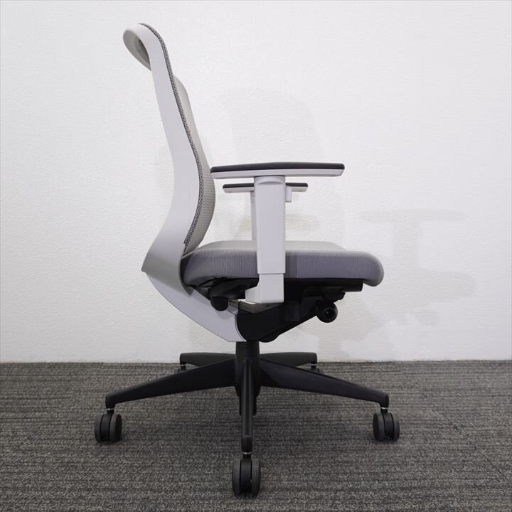 コクヨ シロッコ 可動肘 ホワイトグレー