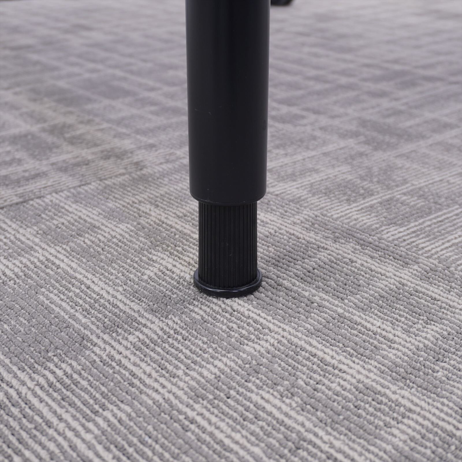 オカムラ アプションフリー フレキシブルテーブル ムーンタイプ プライズウッドライト Φ1200 H720