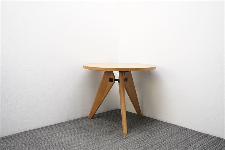 ヴィトラ ゲリドン 木製テーブル Φ900 H740