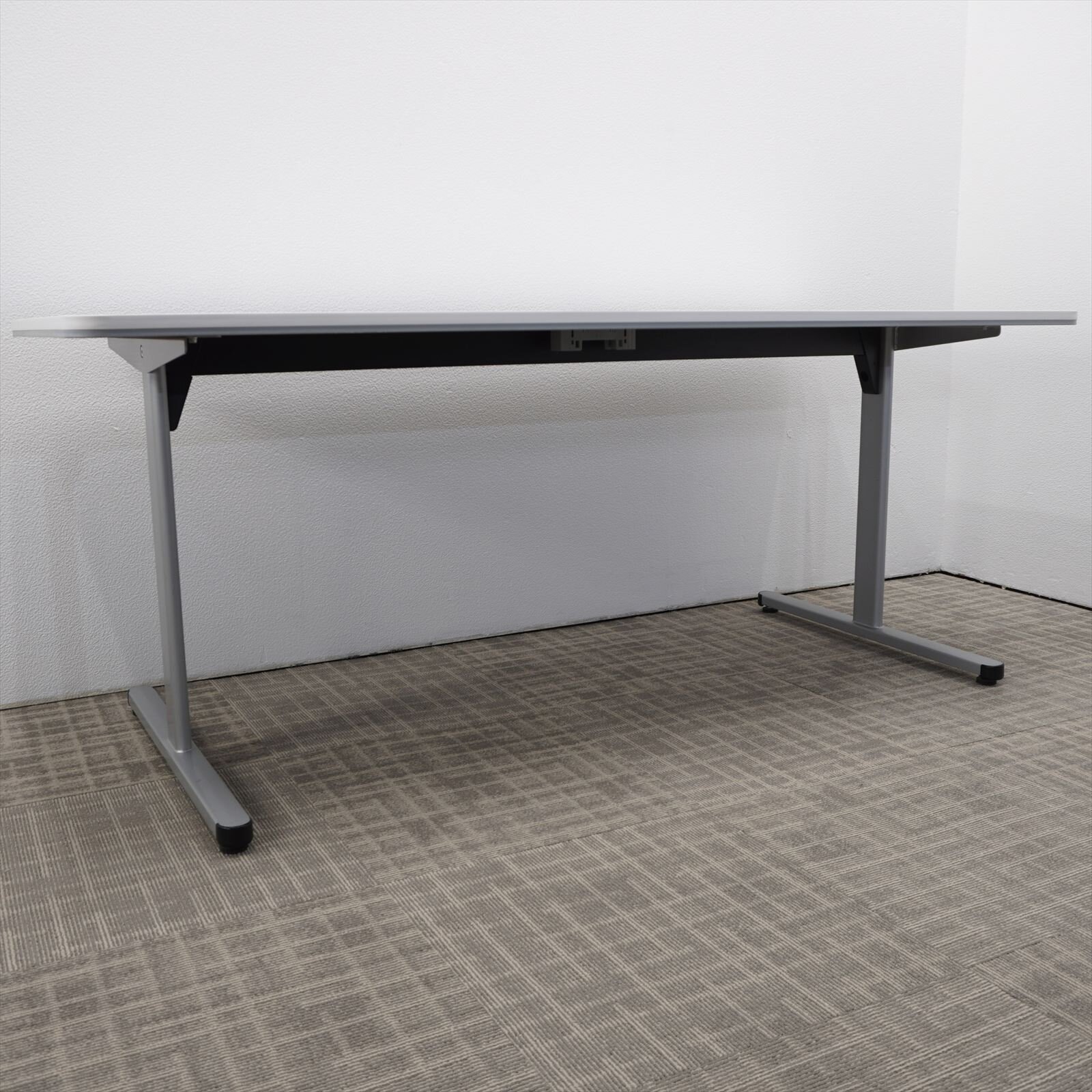 コクヨ BT-500 ミーティングテーブル 1875 T脚 配線ダクト付 ホワイト