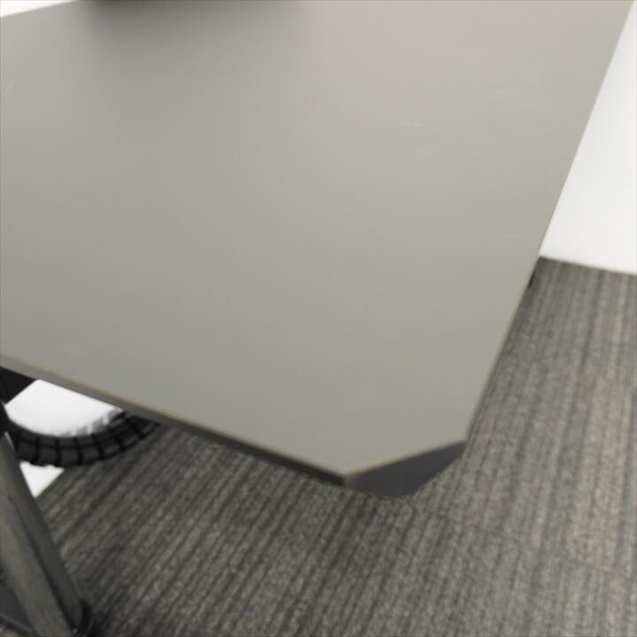 ＵＳＭキトス 手動上下昇降デスク ブラック Ｗ1600Ｄ700