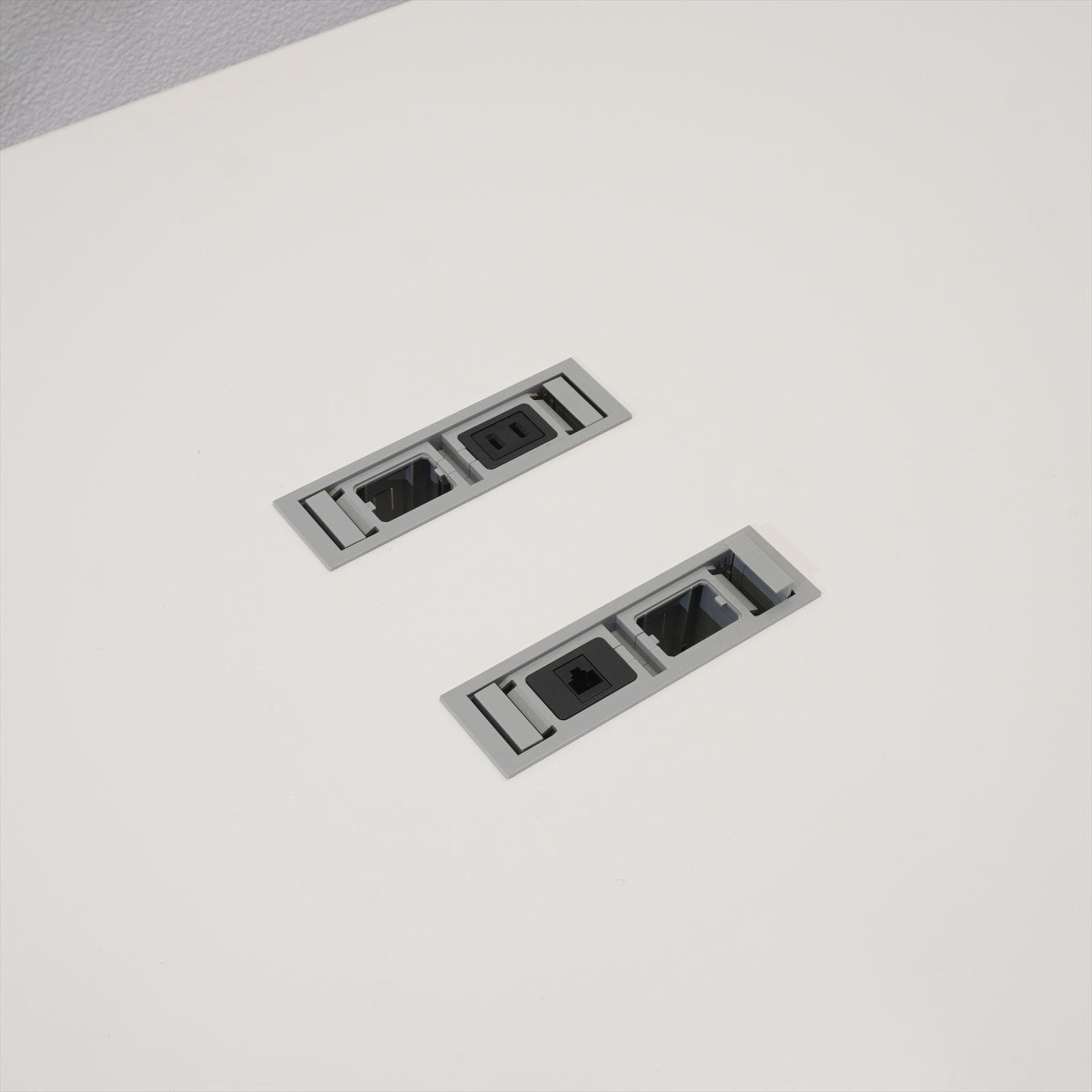 コクヨ BT-500 ミーティングテーブル W1500 D750 H720