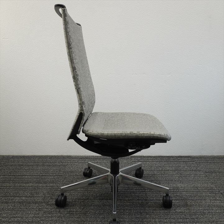 オカムラ　モード　グレー