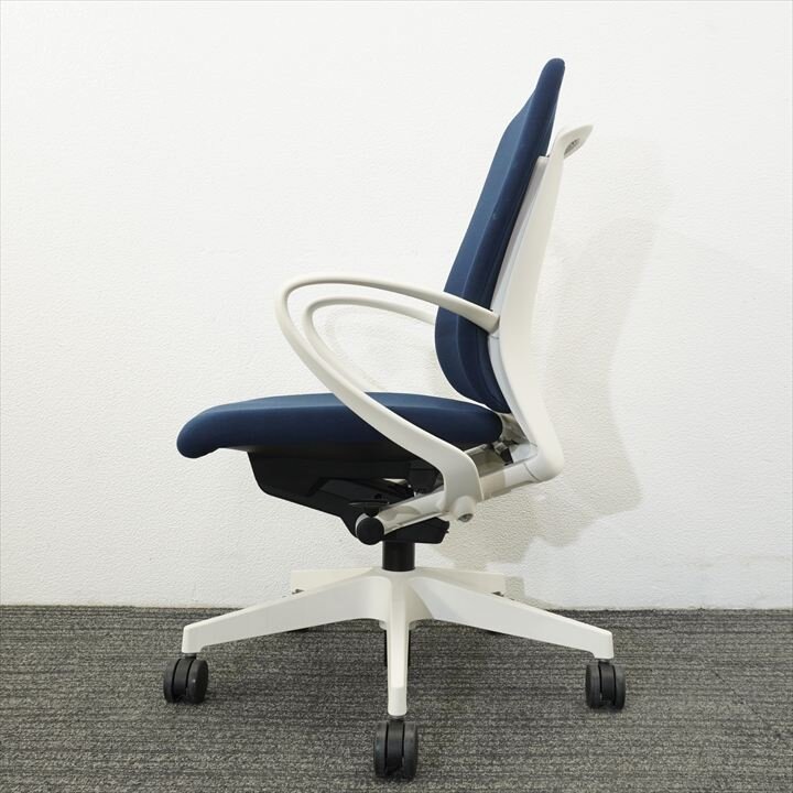 イトーキ フルゴ 肘付 ハイバック ネイビーブルー 特価品