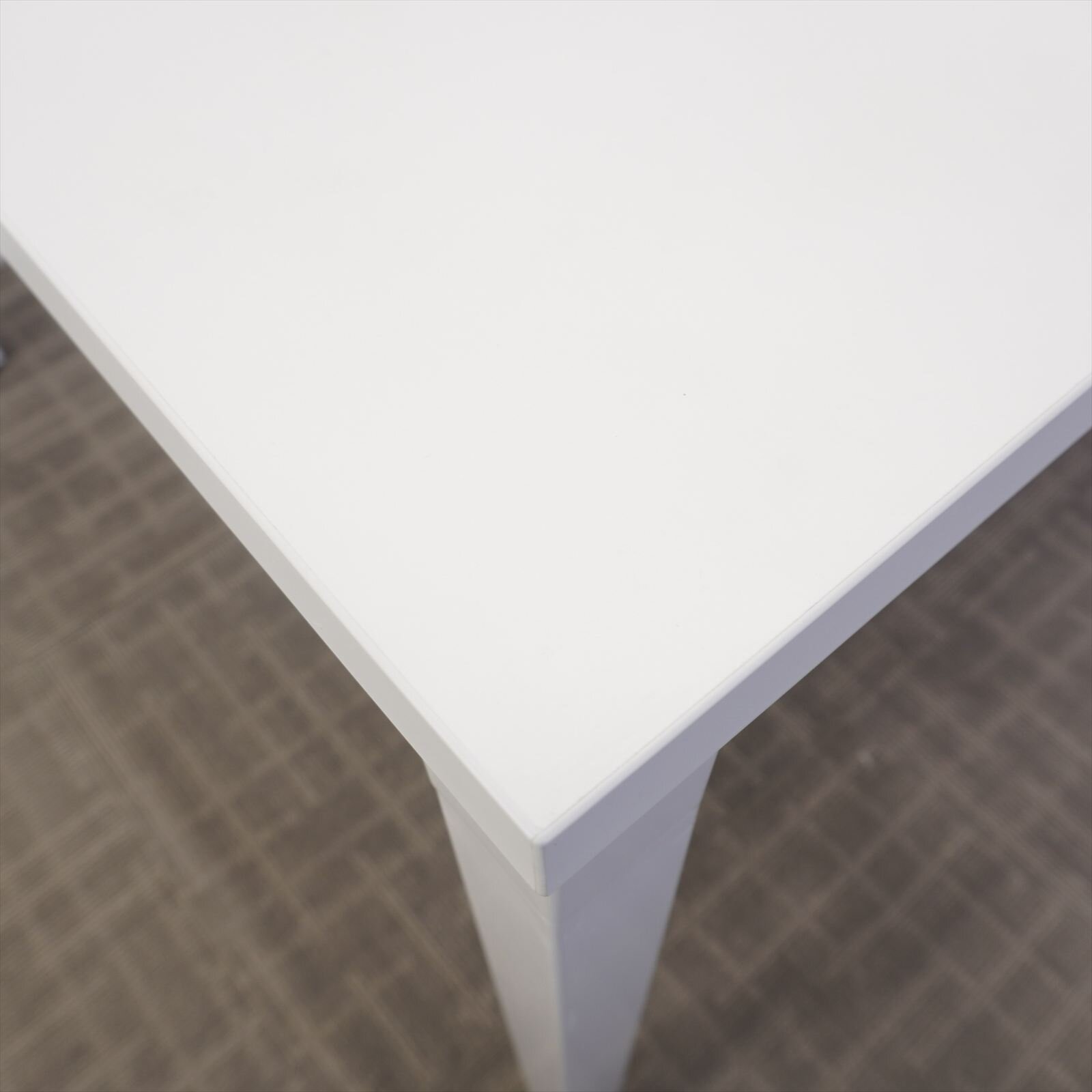 コクヨ ジュート ミーティングテーブル 2110 H720 ホワイト 特価品