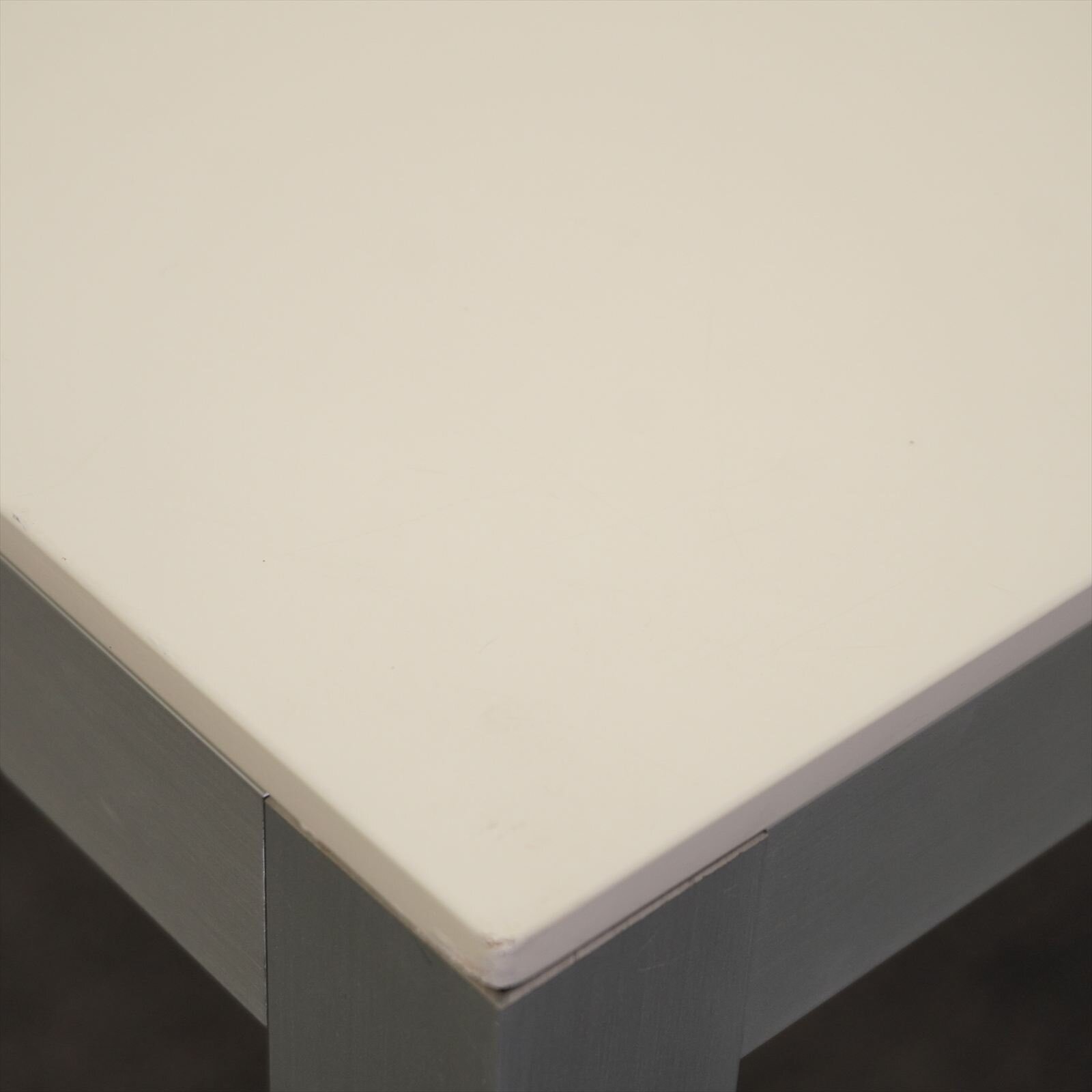 テーブル W850 D850 H715