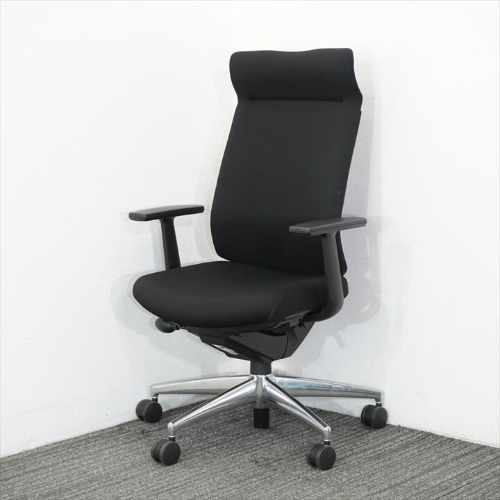 コクヨ ウィザード３ 固定肘 ミドルマネージメント ブラック