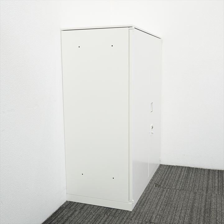 オカムラ レクトライン ダイヤル式両開き書庫 天板付 W900 D450 H1115