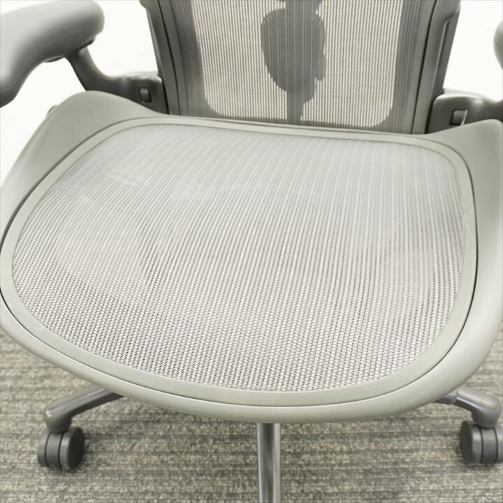 ハーマンミラー アーロンチェアー リマスタード フル装備 Ｂサイズ ハンガー付