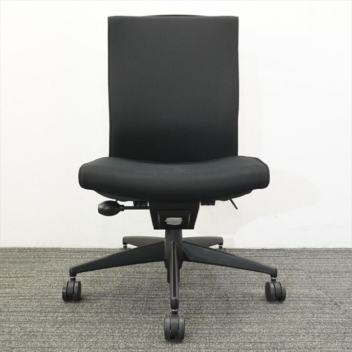 コクヨ プント ハイバック ハンガー付 ブラック