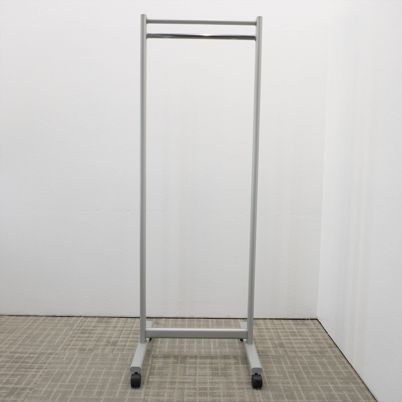 オカムラ 門型コートハンガー W600 キャスター付