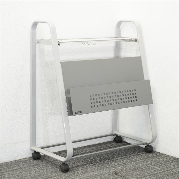 ナイキ 新聞架 W690 D370 H815 キャスター付