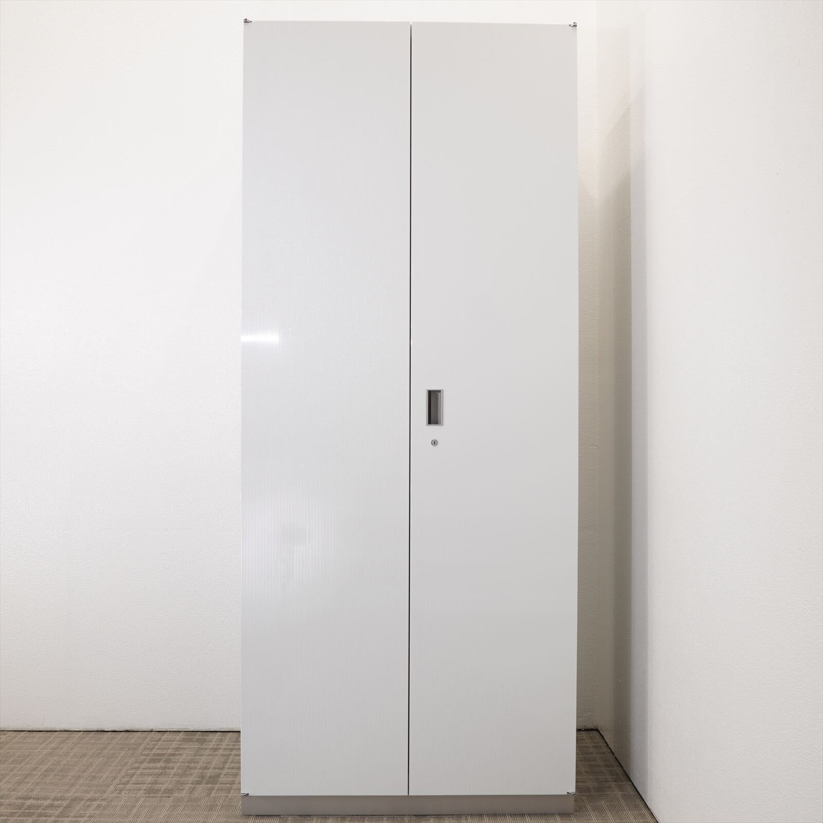 イトーキ シンラインキャビネットR 両開き書庫 H2140