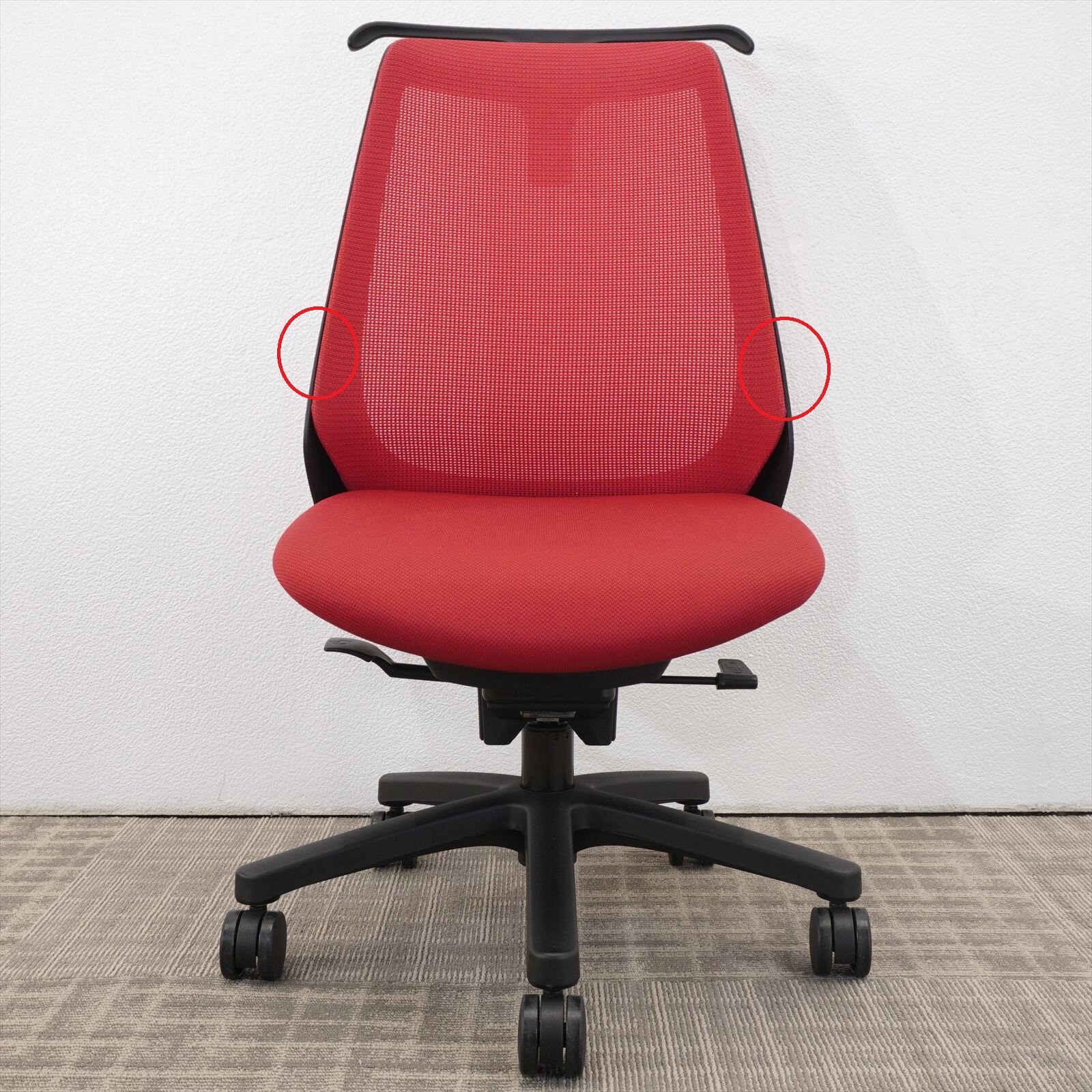 イトーキ ノナチェア ハンガー付 ラズベリーレッド