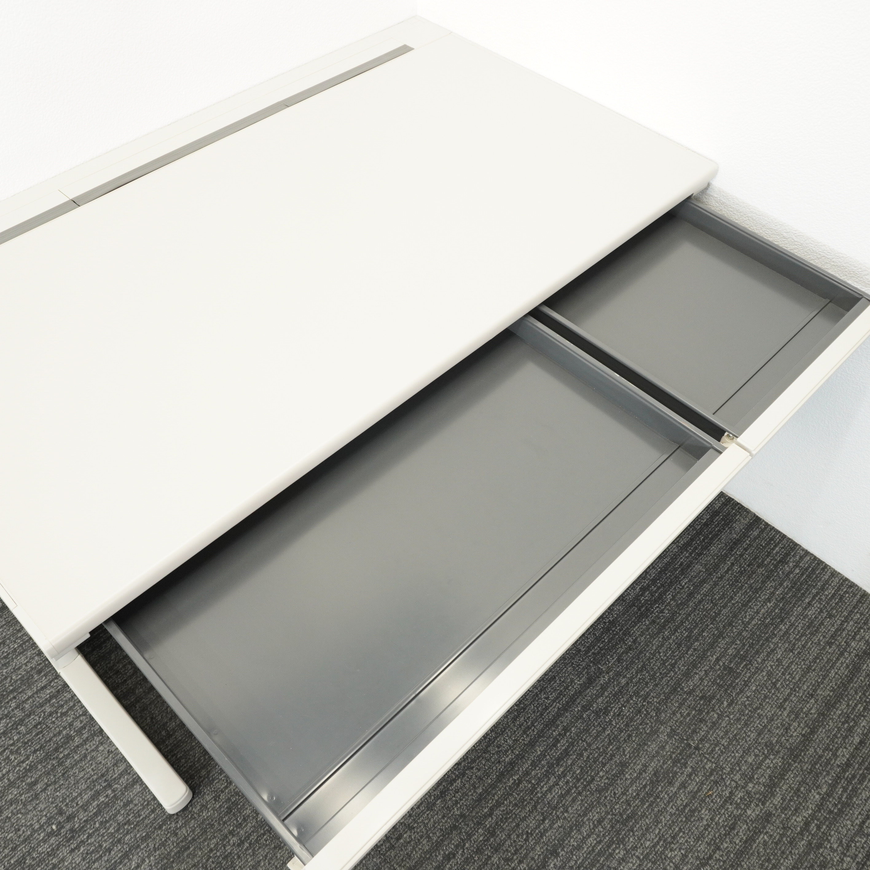 コクヨ MX+ 平机 127