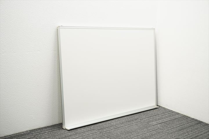 コクヨ 壁掛け式ホワイトボード 36 無地 特価品 KOKUYO／ホワイト 