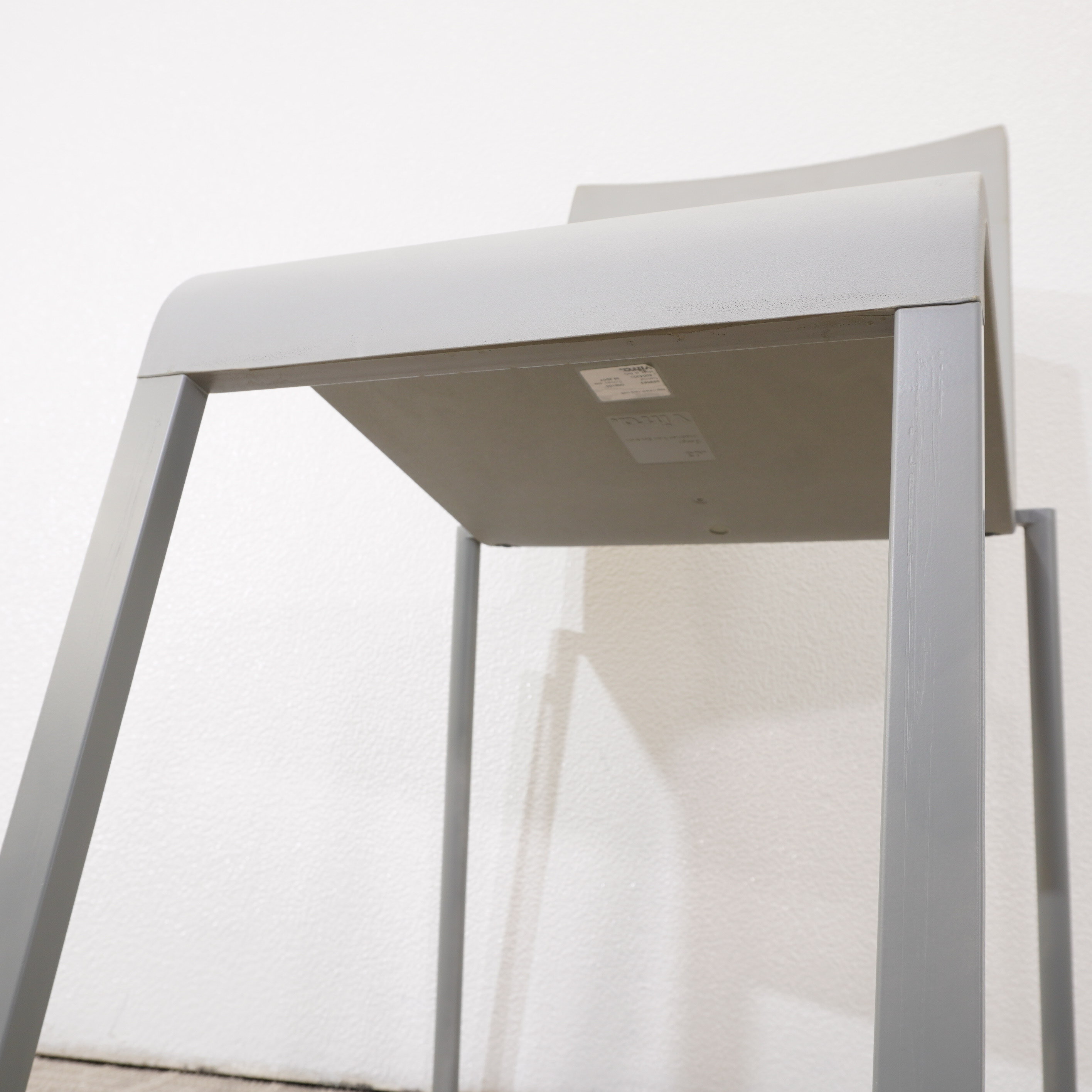 ヴィトラ .03(ゼロスリー) スタッキングチェア グレー 特価品(2)