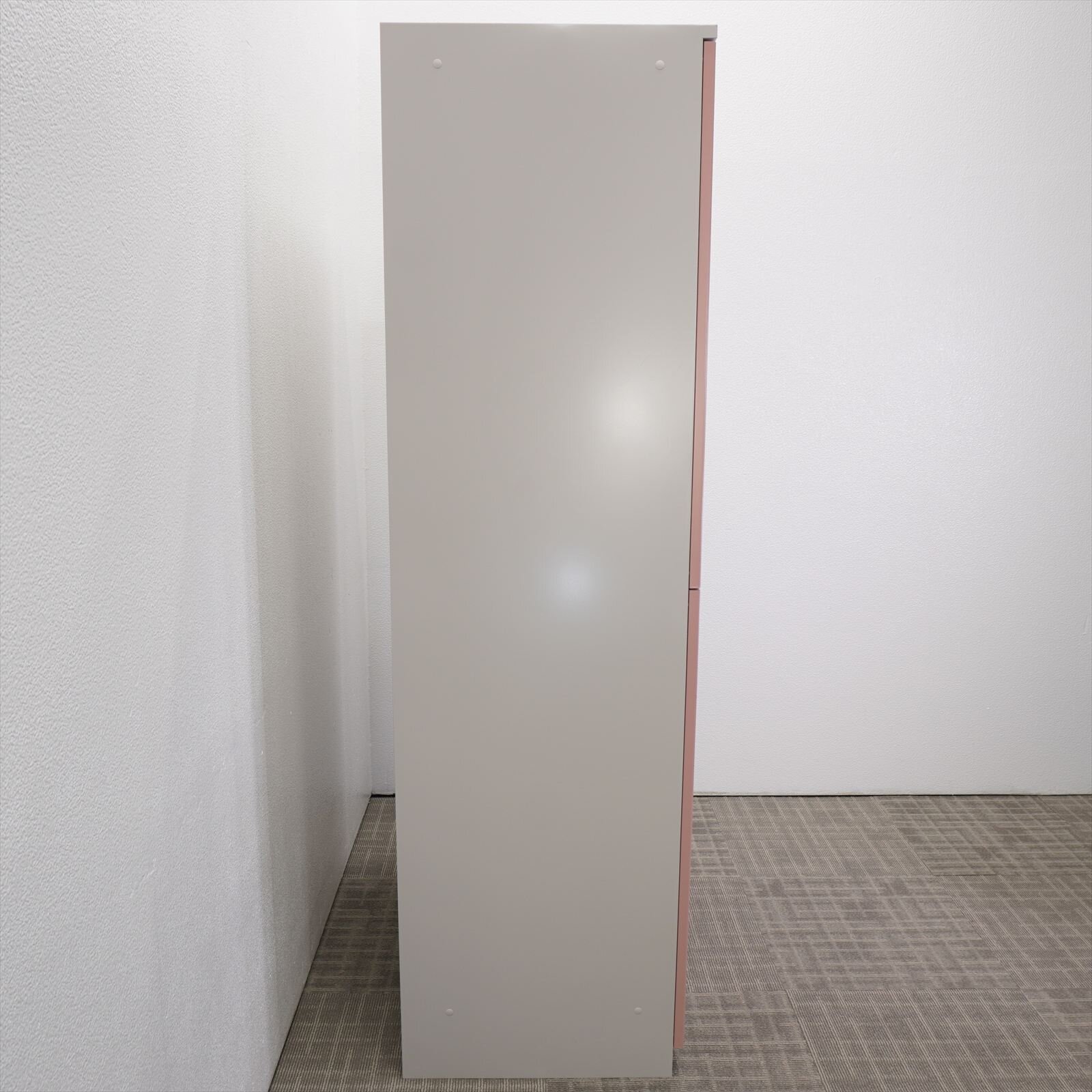 イトーキ LB型 ６人用ロッカー ピンク