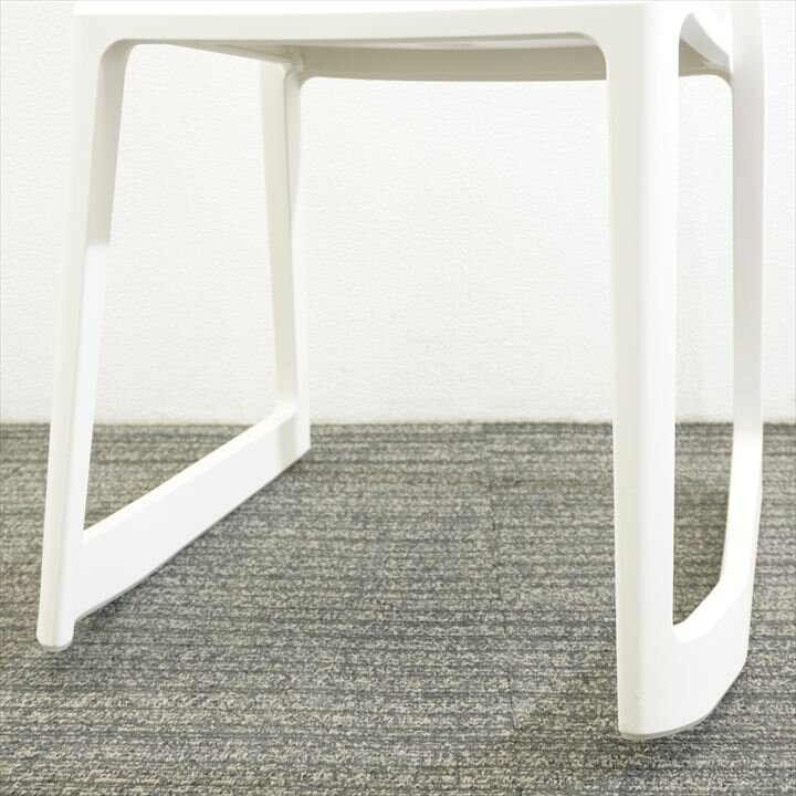 ヴィトラ ティプトン スタッキングチェア ホワイト