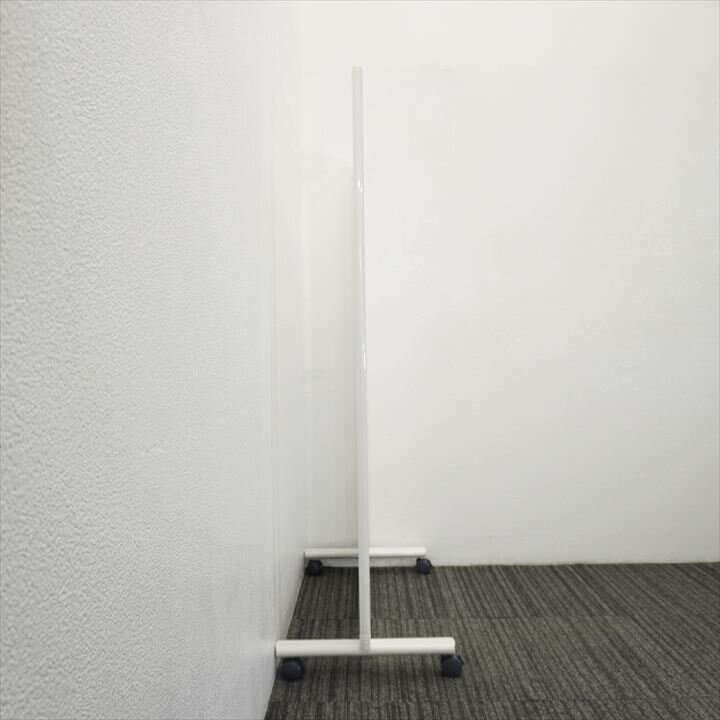 【B級／未使用品】イトーキ スクリーンパネル 樹脂パネル キャスター付 W900 D430 H1450