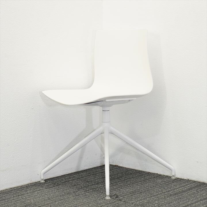 アルペール カティファ46 ミーティングチェア 回転柱脚 ホワイト