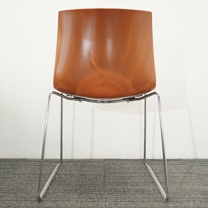 アルペール カティファ46 アームレスチェア ブラウン