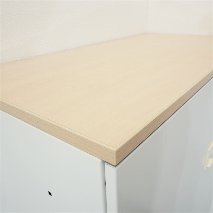 コクヨ エディア ダイヤル式4人用モバイルロッカー 投入口無し ナチュラル天板付 H1270 ホワイト