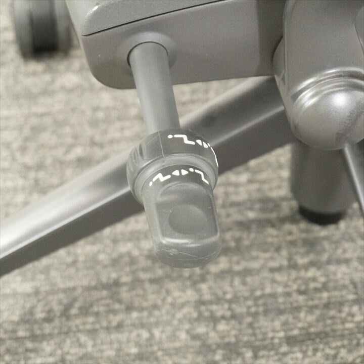 ハーマンミラー アーロンチェアー リマスタード フル装備 Ｂサイズ