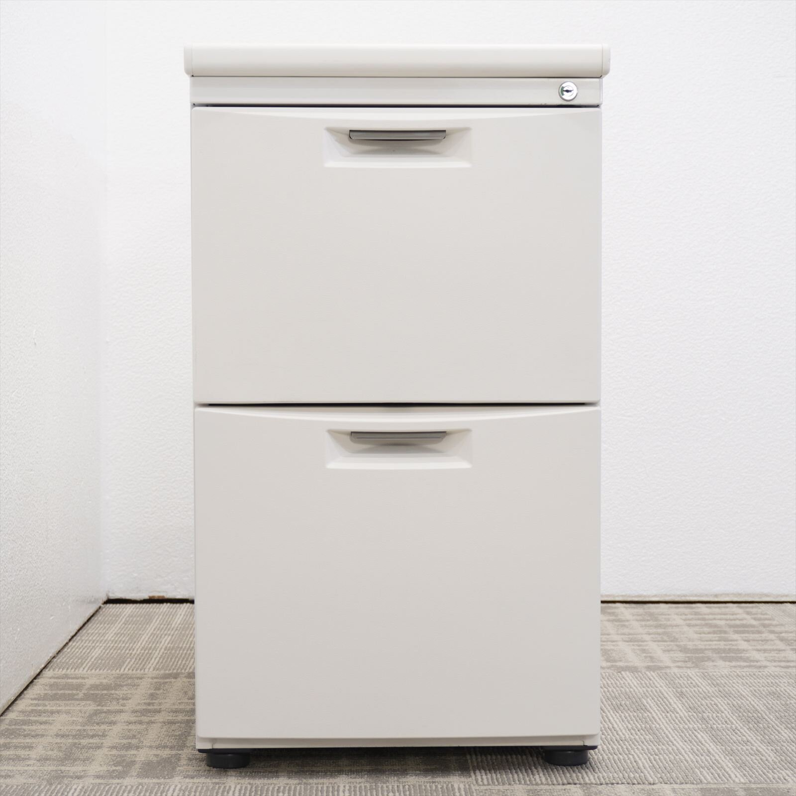 イトーキ CZ 2段脇机 W9色