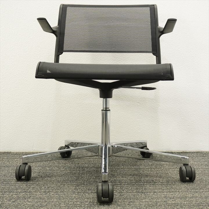 ウィルクハーン Aライン 肘付 ブラック