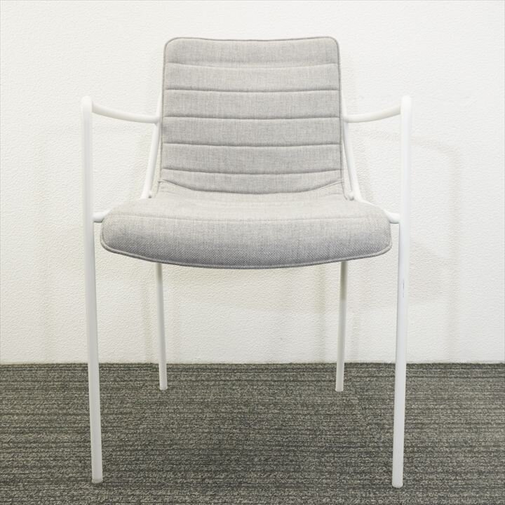 コクヨ オフセットフレーム ミーティングチェアー グレー