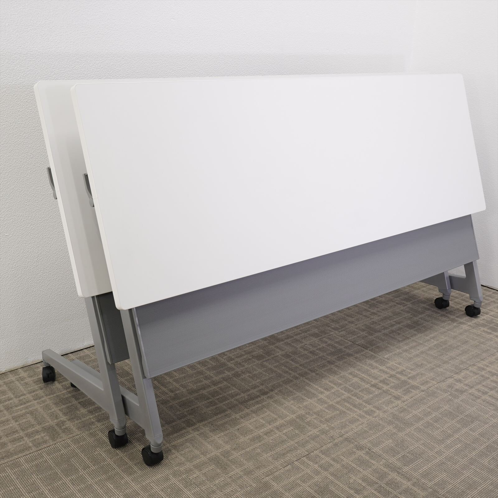 オカムラ フラプターL フラップテーブル 1860 ホワイト