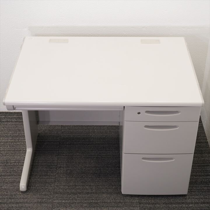 オカムラ SD－V 片袖机 107