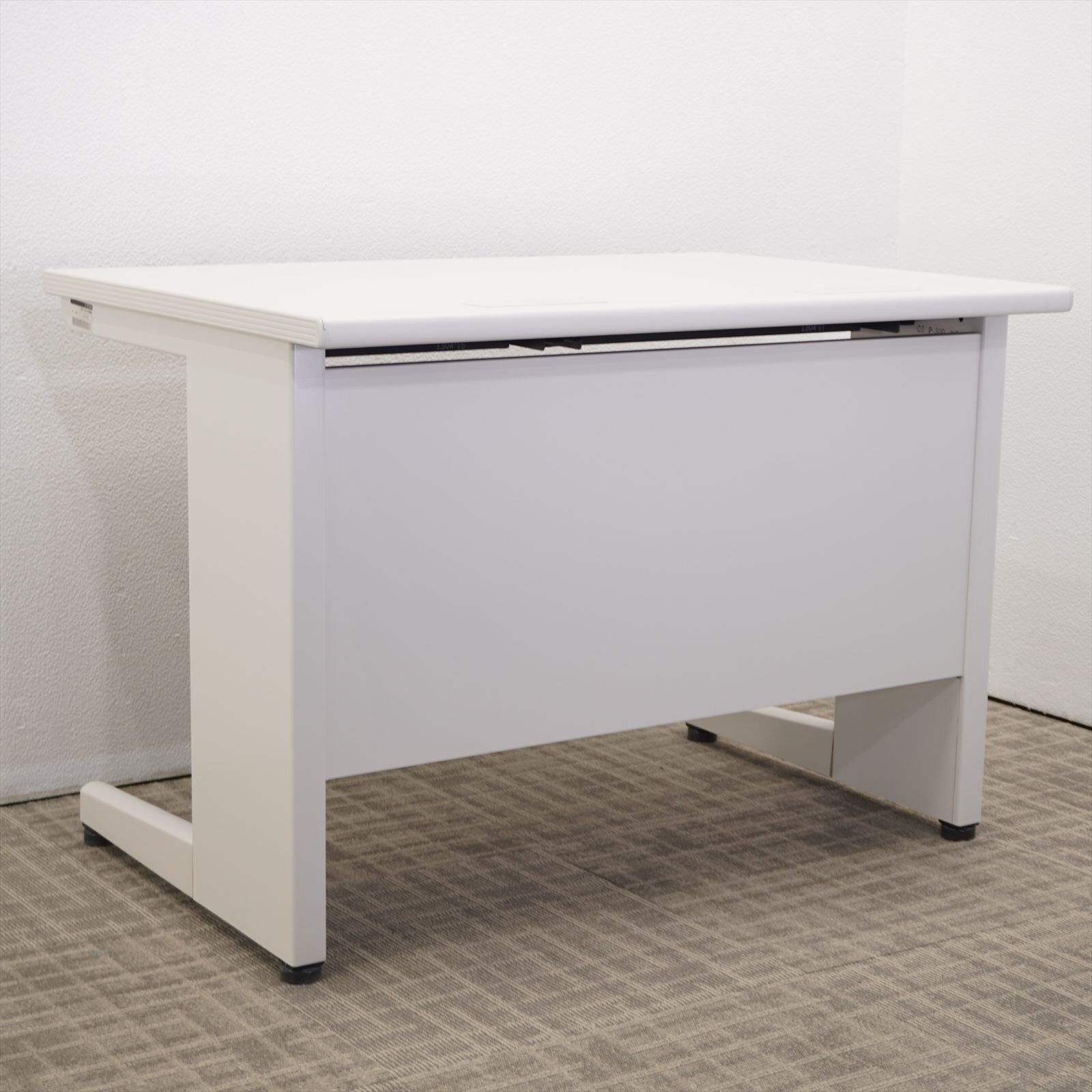 イトーキ CZ 平机 107 W9色