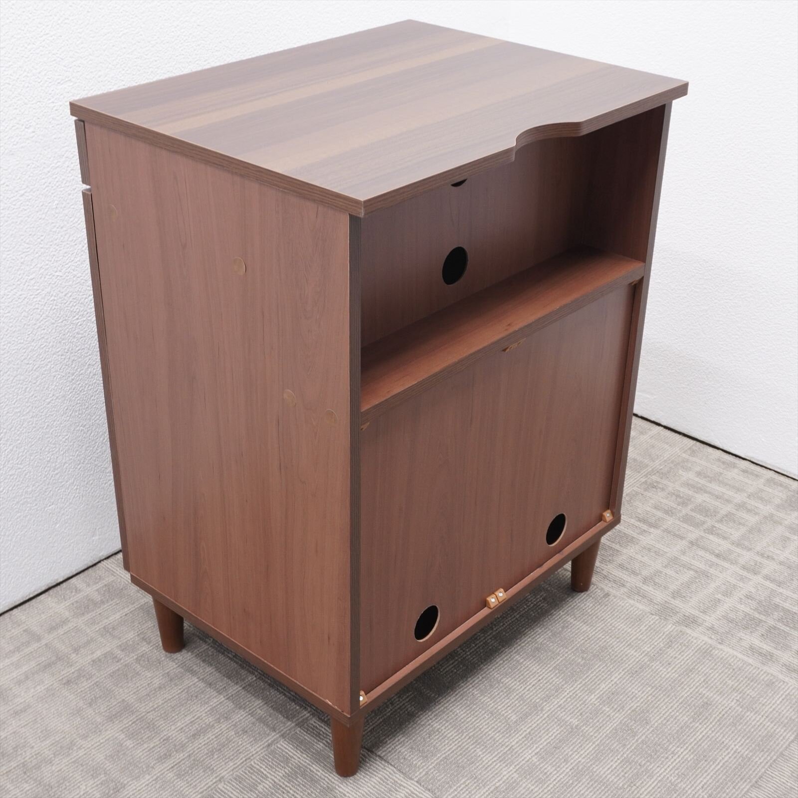 【自社便対応のみ】メーカー不明 木製キャビネット W600 D470 H800