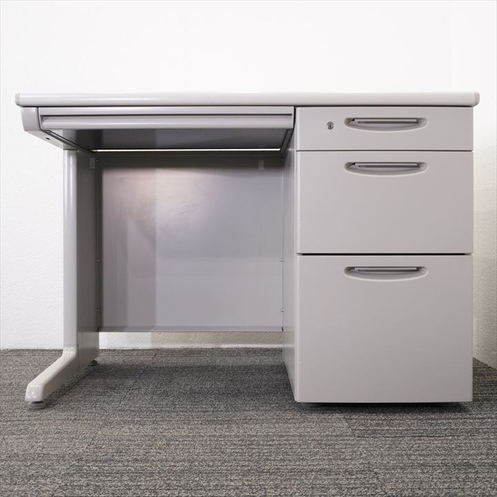 オカムラ SD－V 片袖机 107