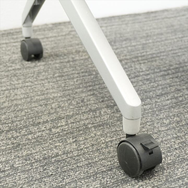 コクヨ リーフライン フラップテーブル 1560 幕板付 網棚無し ホワイト H720