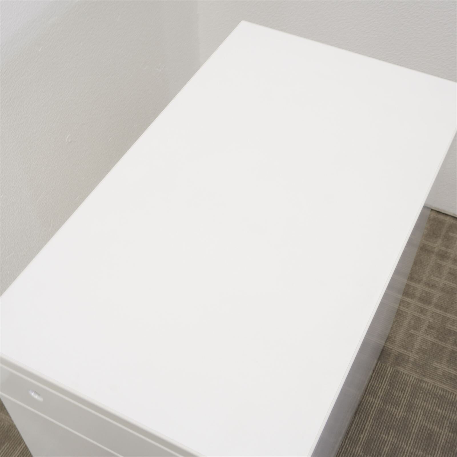 オカムラ プロユニット ３段脇机 H720