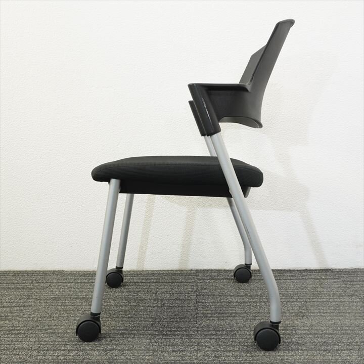 コクヨ プロッティ ミーティングチェアー ブラック