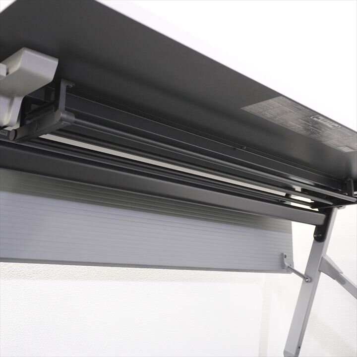 オカムラ フラプター フラップテーブル 1560 H720 ホワイト 特価品