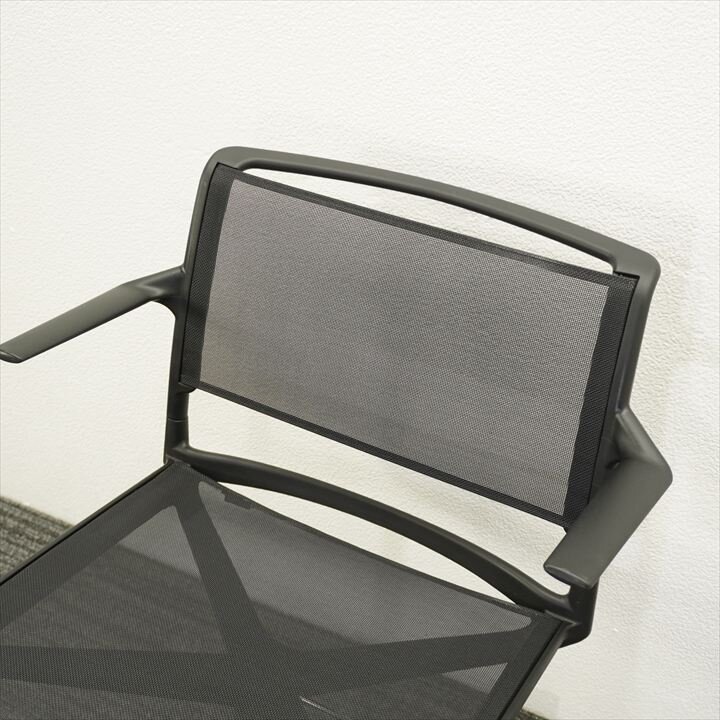 ウィルクハーン Aライン 肘付 ブラック